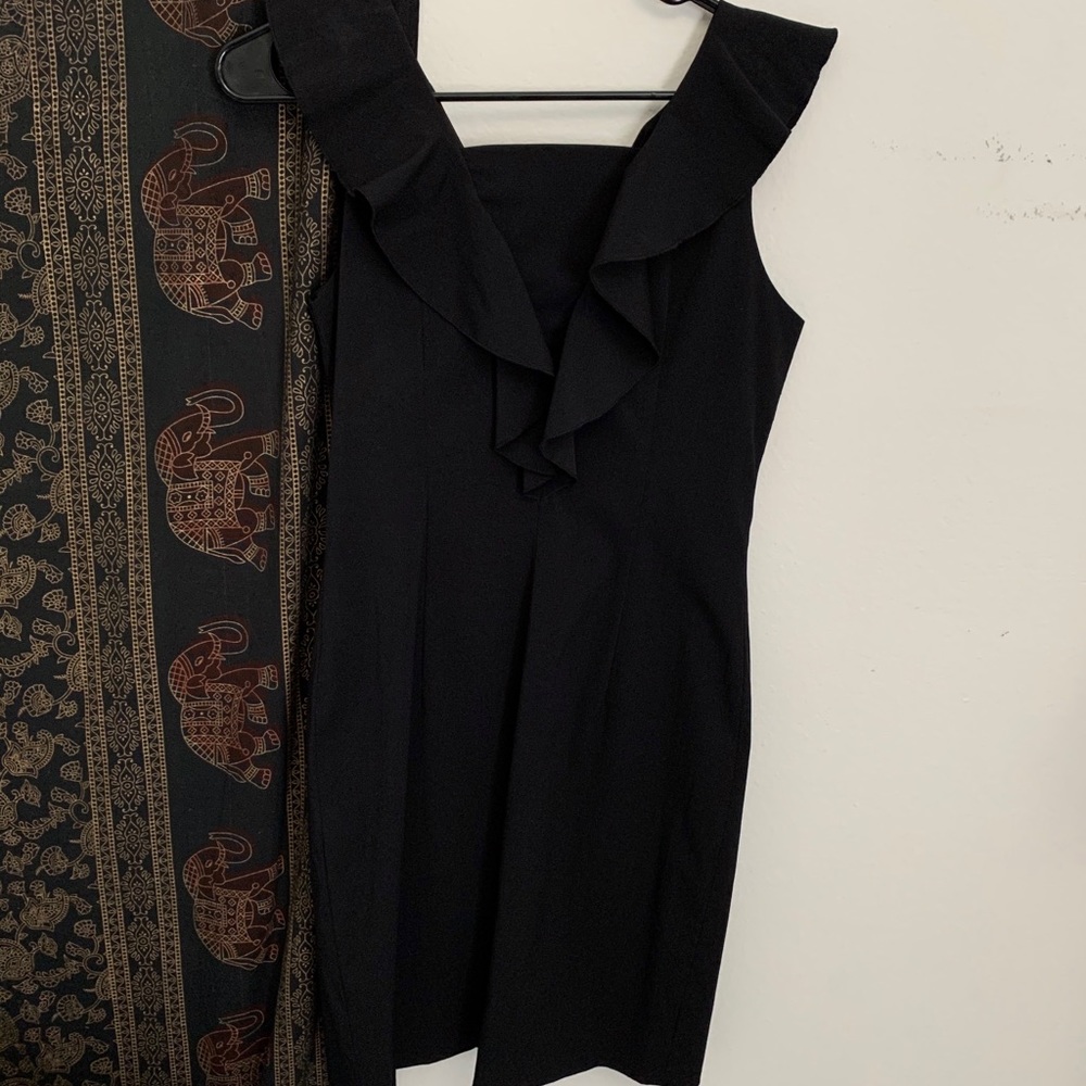 Classy cocktail black dress